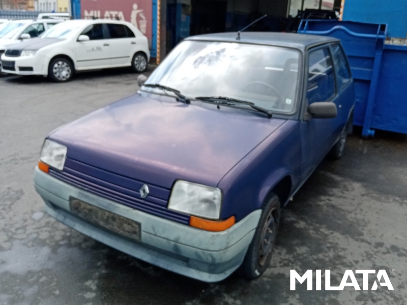 RENAULT 5 na náhradní díly 1