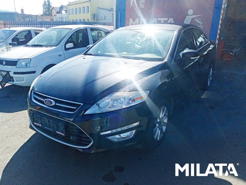 FORD MONDEO 2.0 D 2011 na náhradní díly 1
