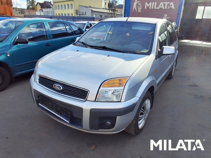 FORD FUSION 1.4 2009 na náhradní díly 1