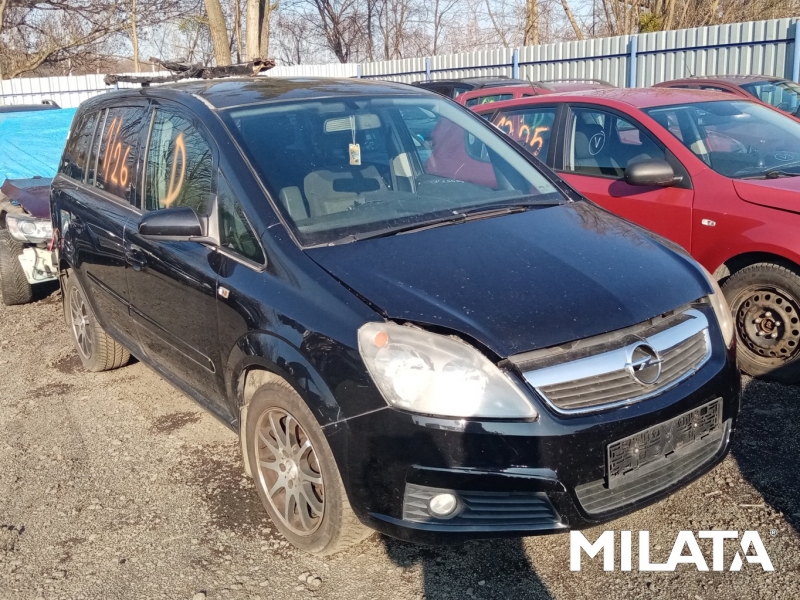 OPEL ZAFIRA 1.9 D 2007 na náhradní díly 1