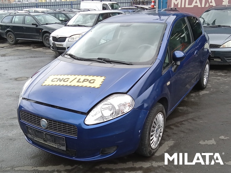 FIAT PUNTO 1.2 2006 na náhradní díly 1