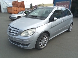 Foto #42724 Přední kapota Mercedes Benz Třída B - použitý autodíl z vrakoviště - /files/eshop/images/product_14377-image_42724-medium.jpg