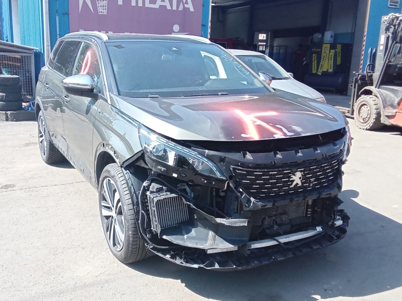 PEUGEOT 5008 2.0 HDI 2017 na náhradní díly 1