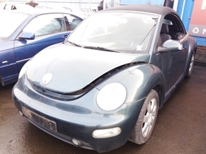 VOLKSWAGEN NEW BEETLE 1.6 2003 na díly