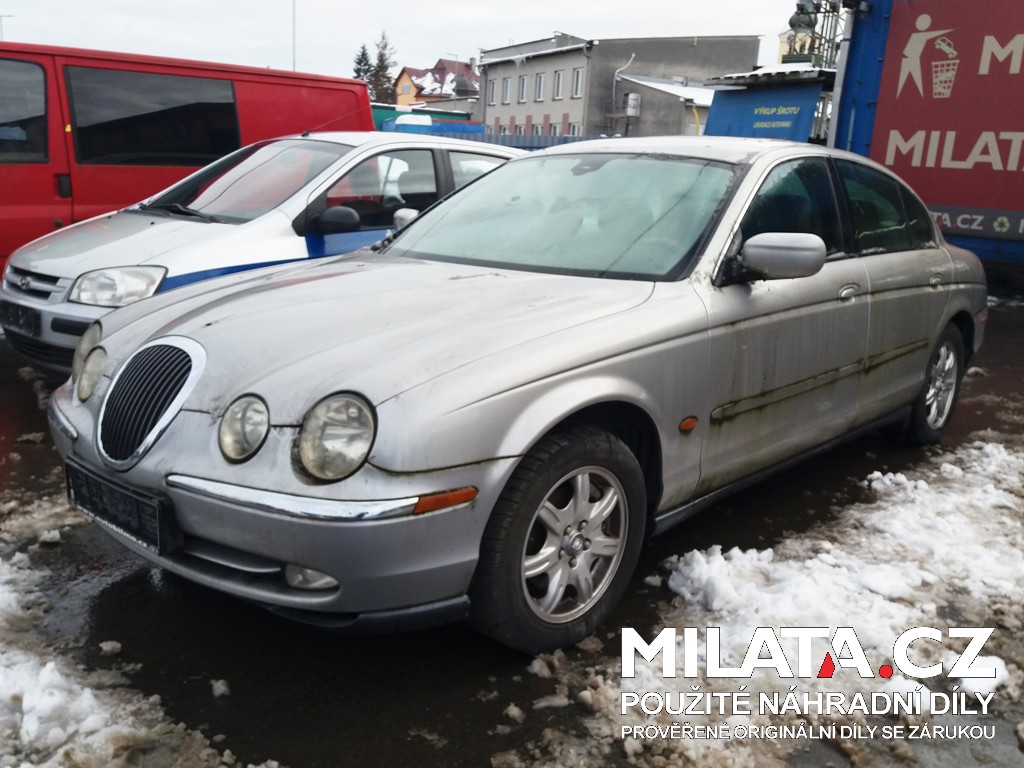  JAGUAR AA10F 4.0 L V8 na díly