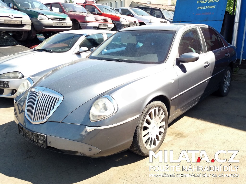 LANCIA THESIS 2.5 na díly