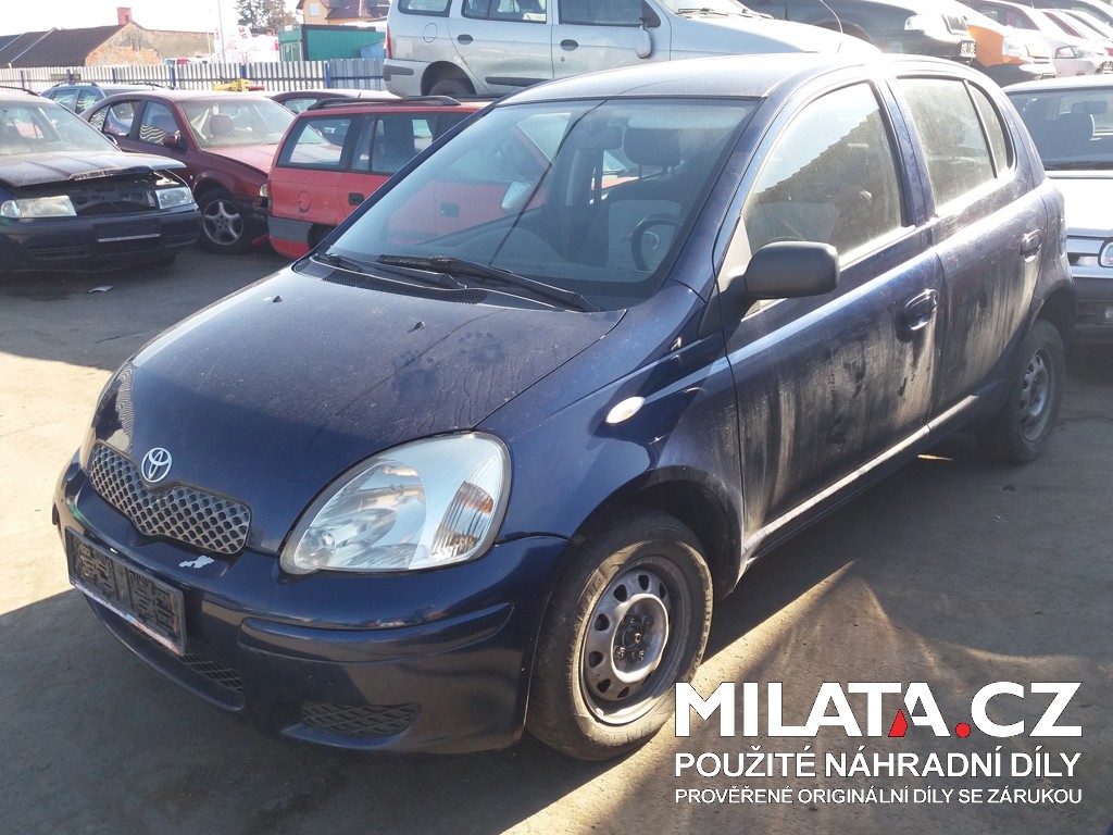 TOYOTA YARIS 1.0 2003 na díly
