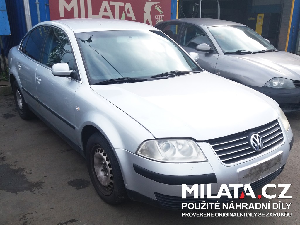 VOLKSWAGEN PASSAT 2.3 align=