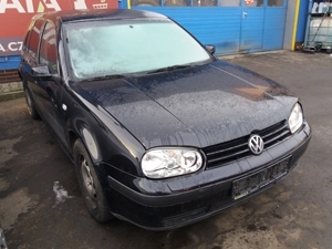 VOLKSWAGEN GOLF 1.4 2000 na díly