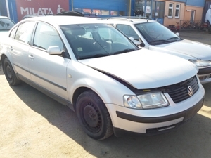 VOLKSWAGEN PASSAT 1.9 D 1999 na díly