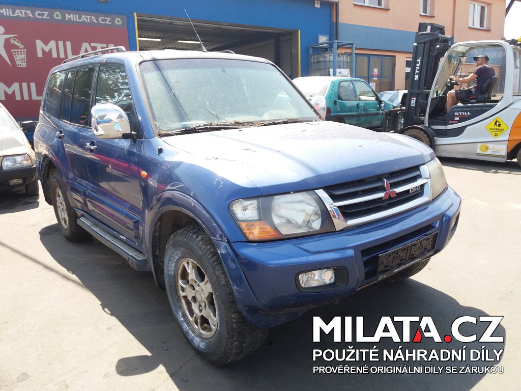 MITSUBISHI PAJERO 3.2 D 2000 na díly - levné náhradní díly z autovrakoviště