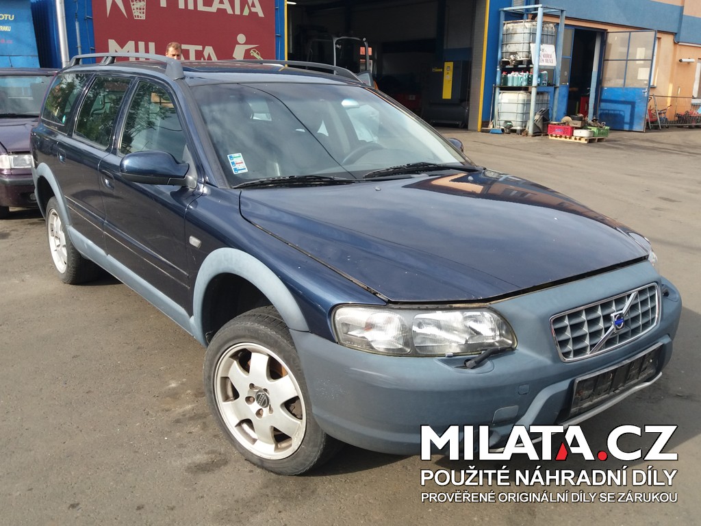 VOLVO V70 2.4 2000 na díly - levné náhradní díly z autovrakoviště