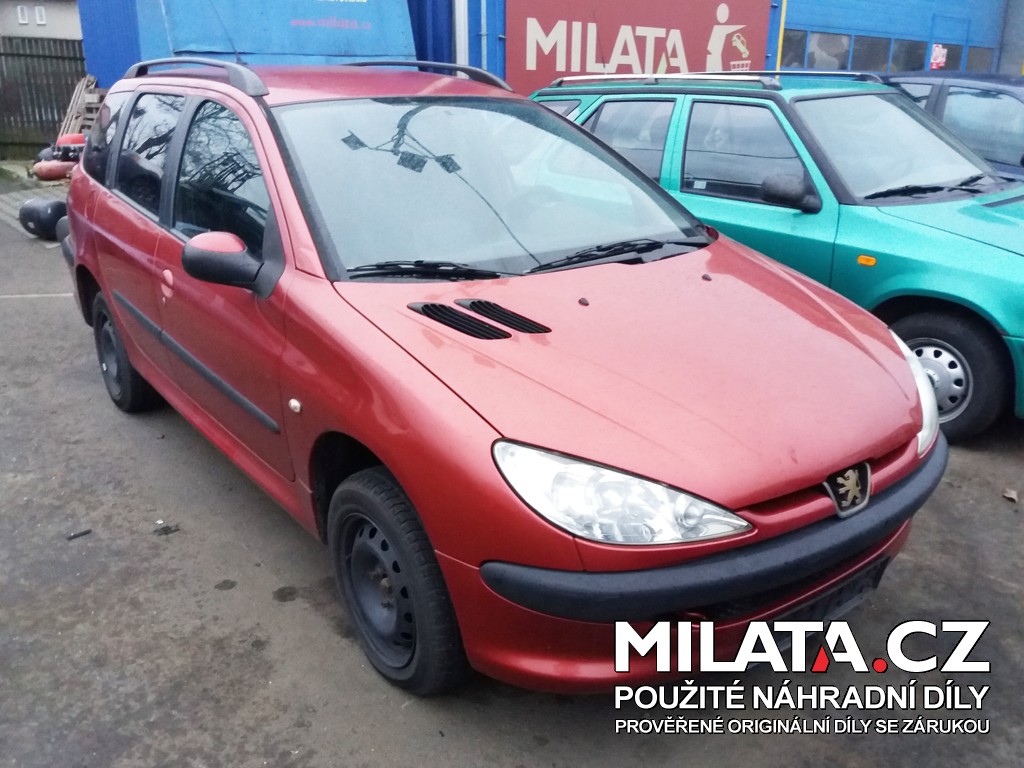 PEUGEOT 206 1.2 2005 na díly - levné náhradní díly z autovrakoviště