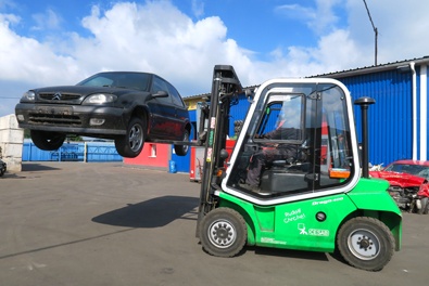 Výkup automobilů na náhradní díly Vysokozdvižný vozík Cesab